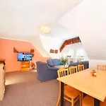 Stella 3*